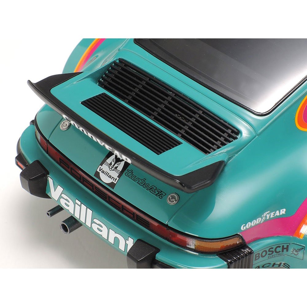 Tamiya 24334 1/24 Porsche 934 Turbo RSR Vaillant Model Kit