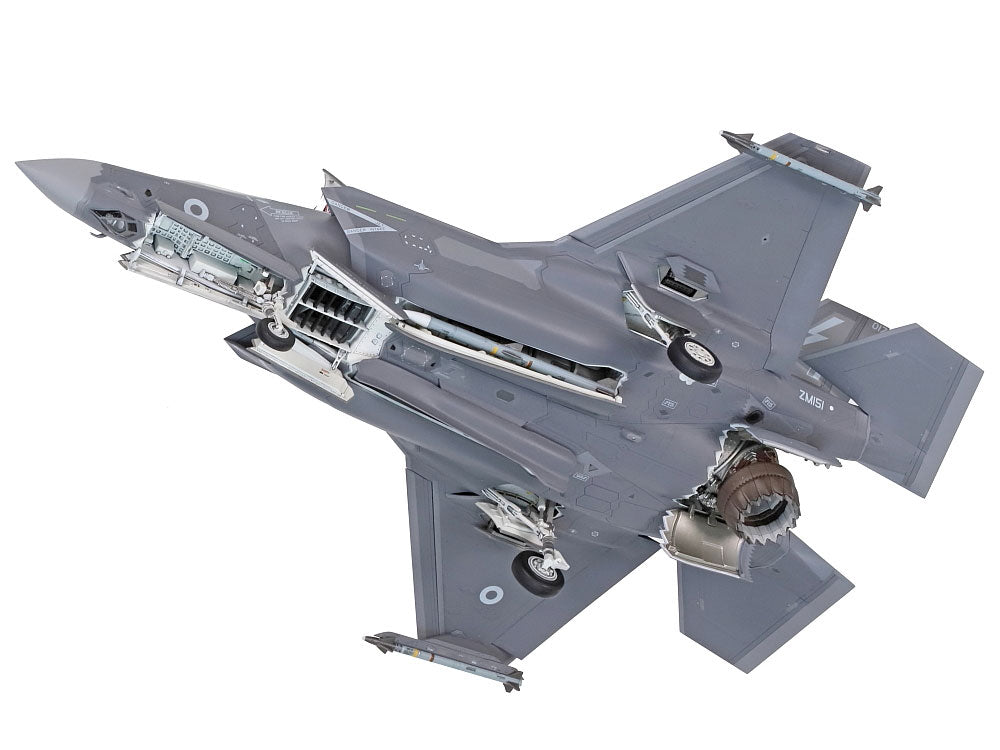 Tamiya 1/72 Lockheed Martin F-35B Lightning II Plastic Model Kit | 60793