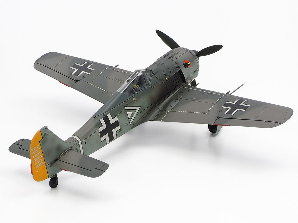 Tamiya 1/48 Focke-Wulf Fw 190 A-3 Model Kit (61037)