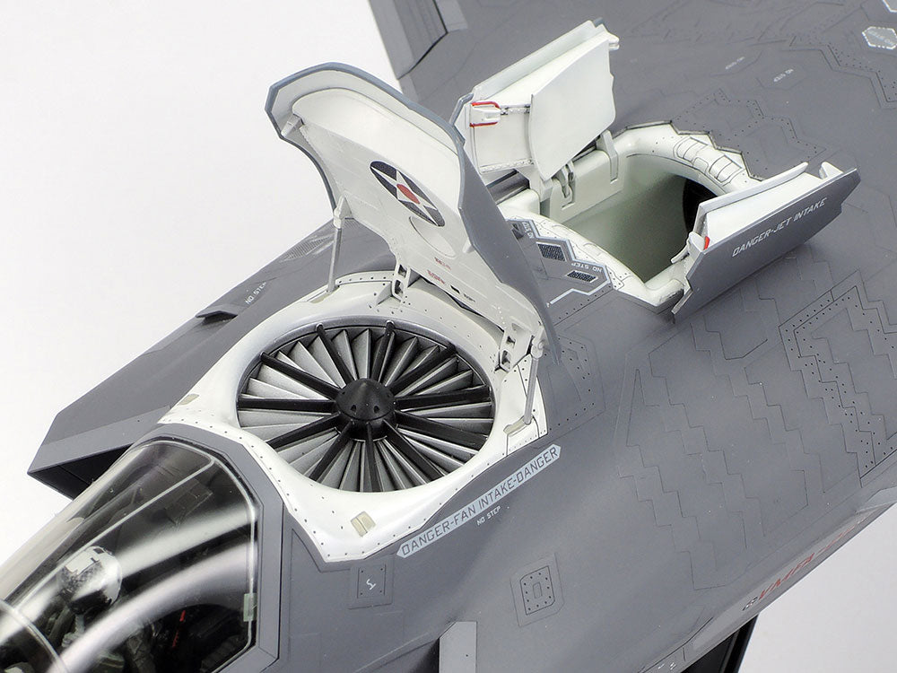 Tamiya 1/48 F-35B Lightning II STOVL Model Kit (61125)