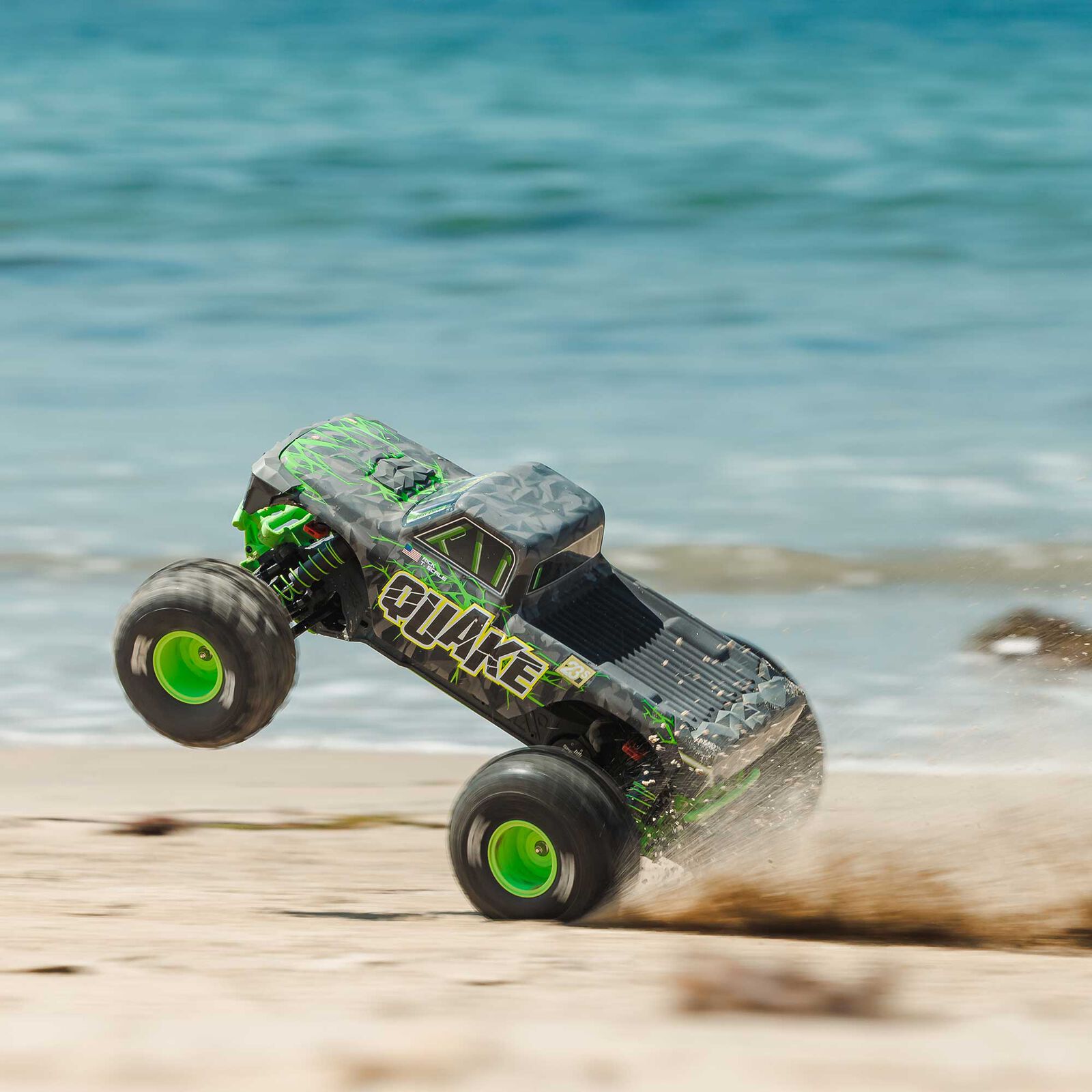 ARRMA Quake 223S BLX DSC 1/10 2WD Monster Truck RTR Green