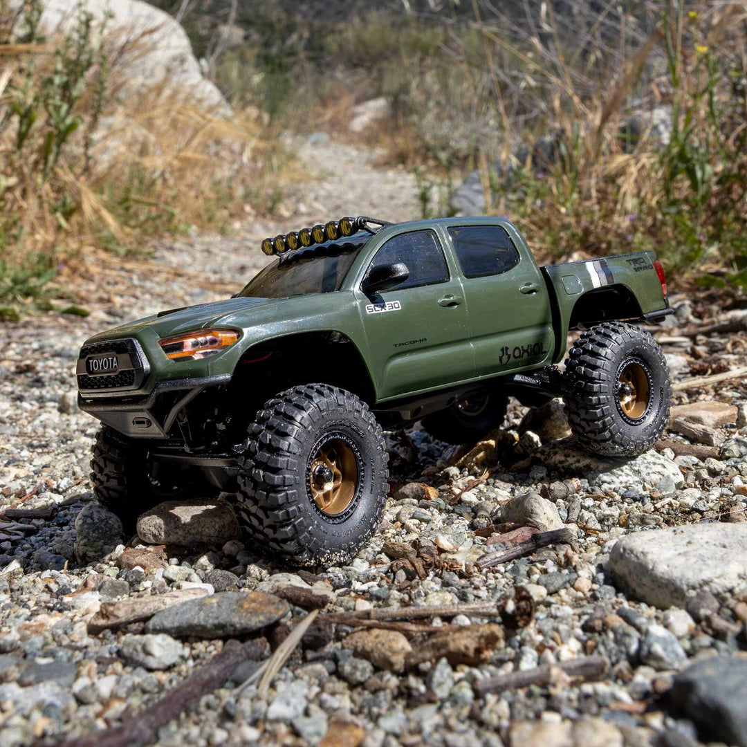 Axial SCX30 Toyota Tacoma TRD Pro Green 1/30 RTR Crawler