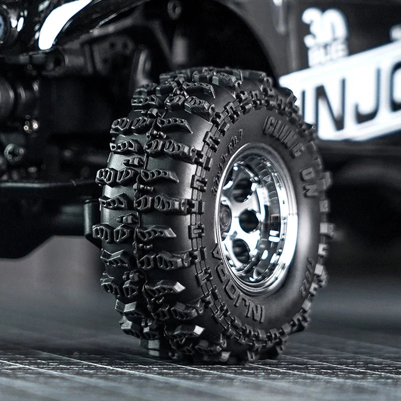 INJORA T7022 Cling On 0.7" S5 Tyres 37 × 14mm (4)