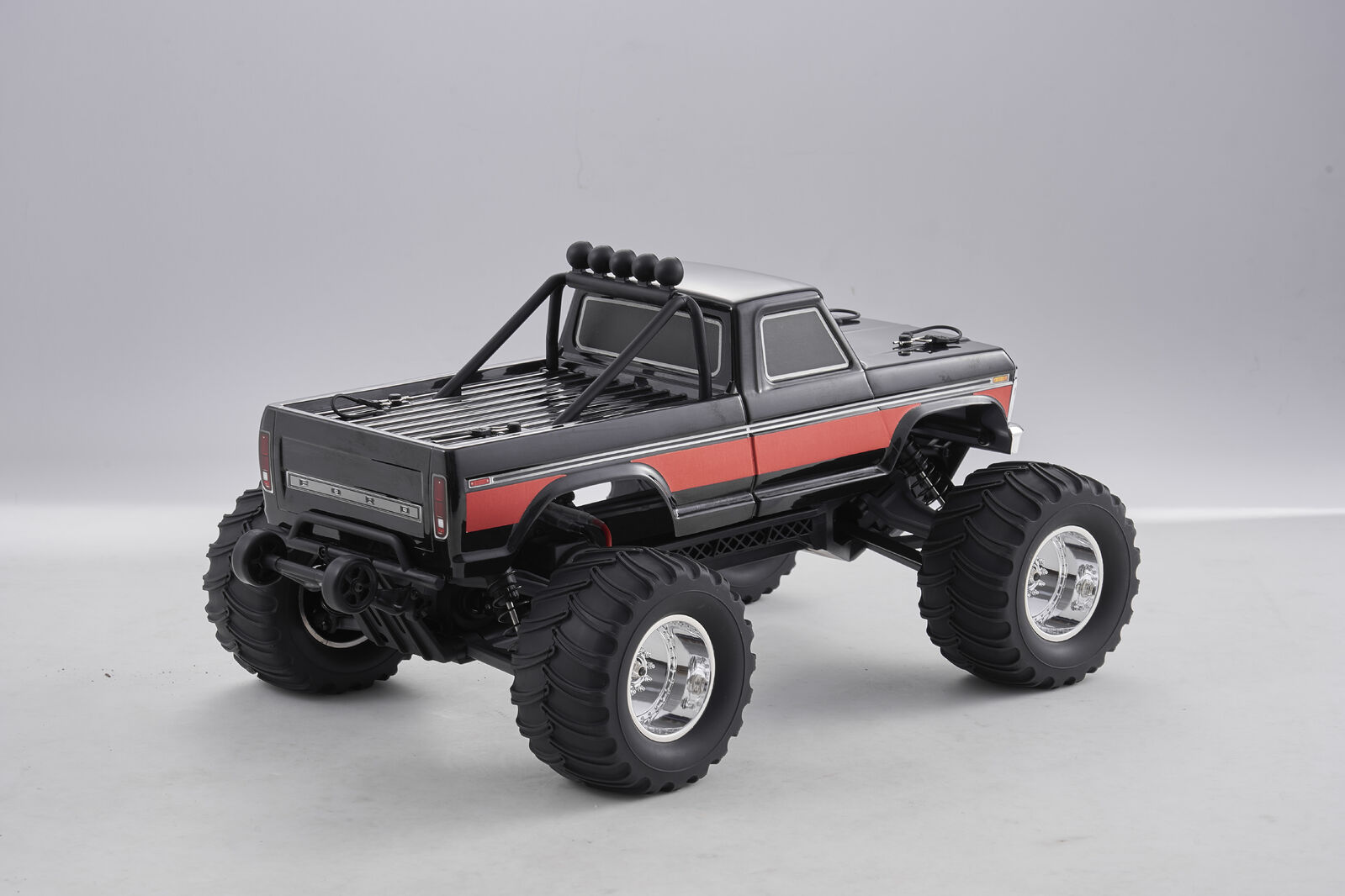 FMS 1/10 Ford F100 RTR Black