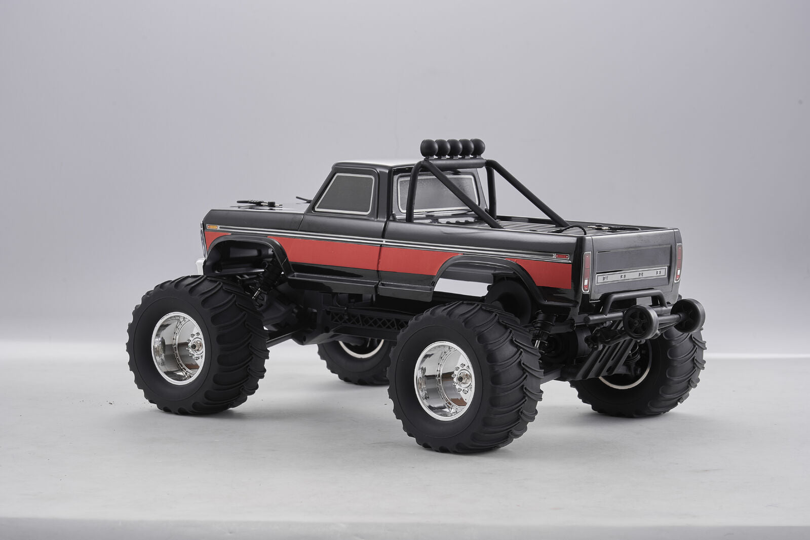 FMS 1/10 Ford F100 RTR Black
