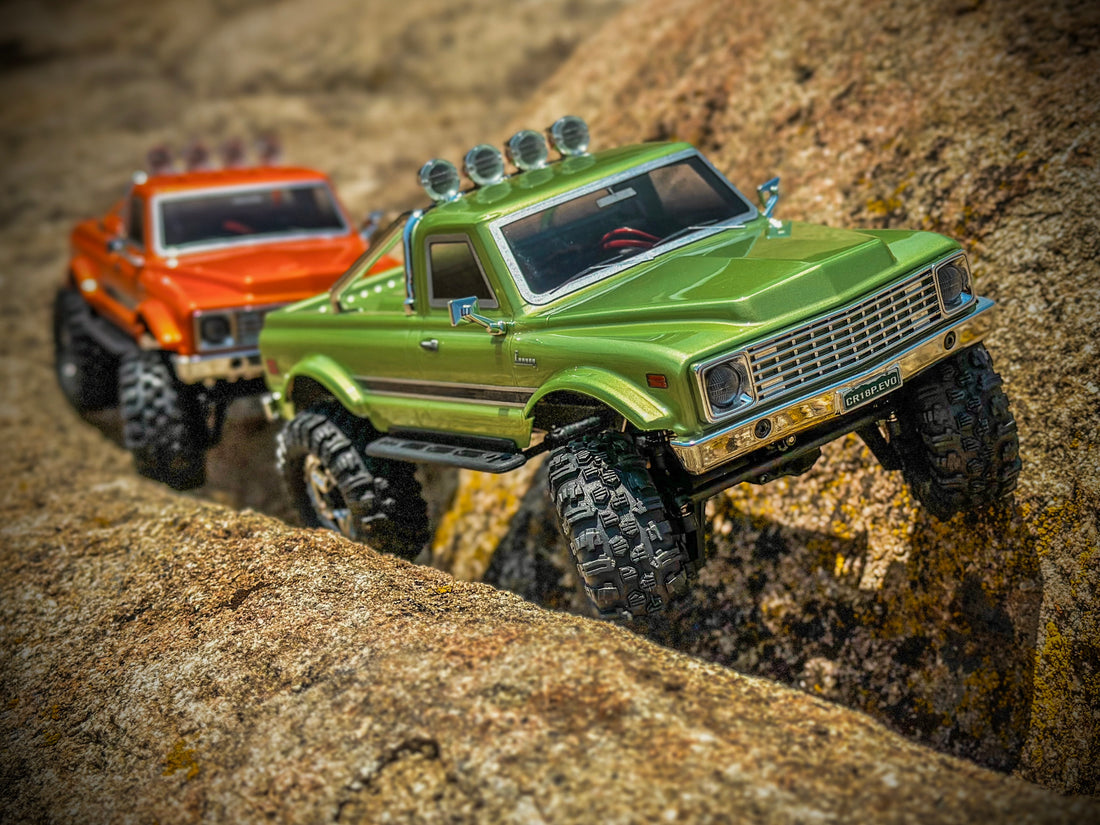 HobbyPlus 1/18 2025 CR18P EVO-V2 Convoy (Green Or Orange)
