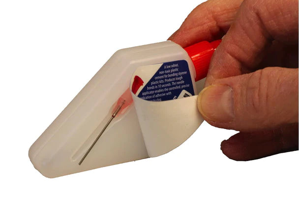 Deluxe Materials AD92 Precision Plastic Glue - Techtonic Hobbies - Deluxe Materials