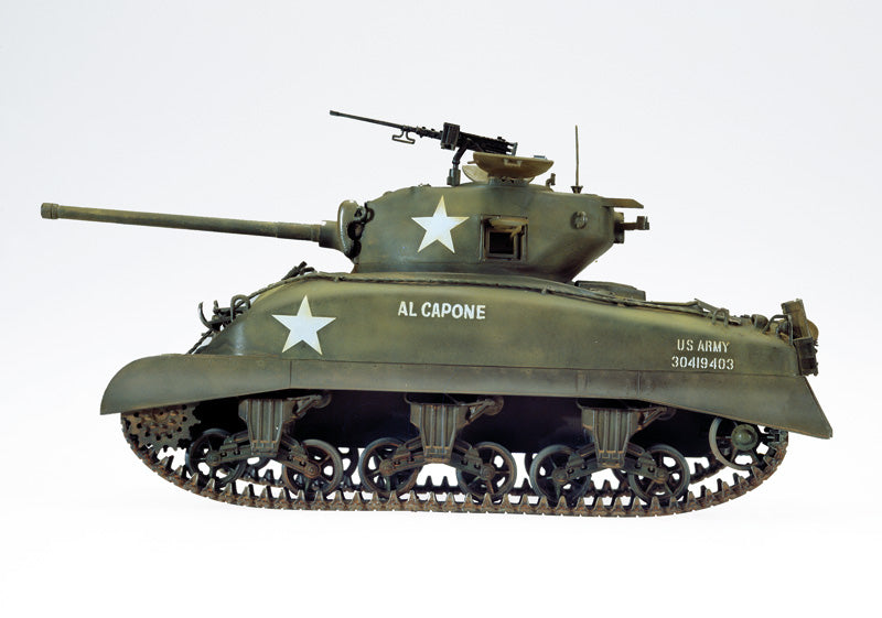 Italeri 00225 1/35 Scale M4A1 Sherman - Techtonic Hobbies - Italeri
