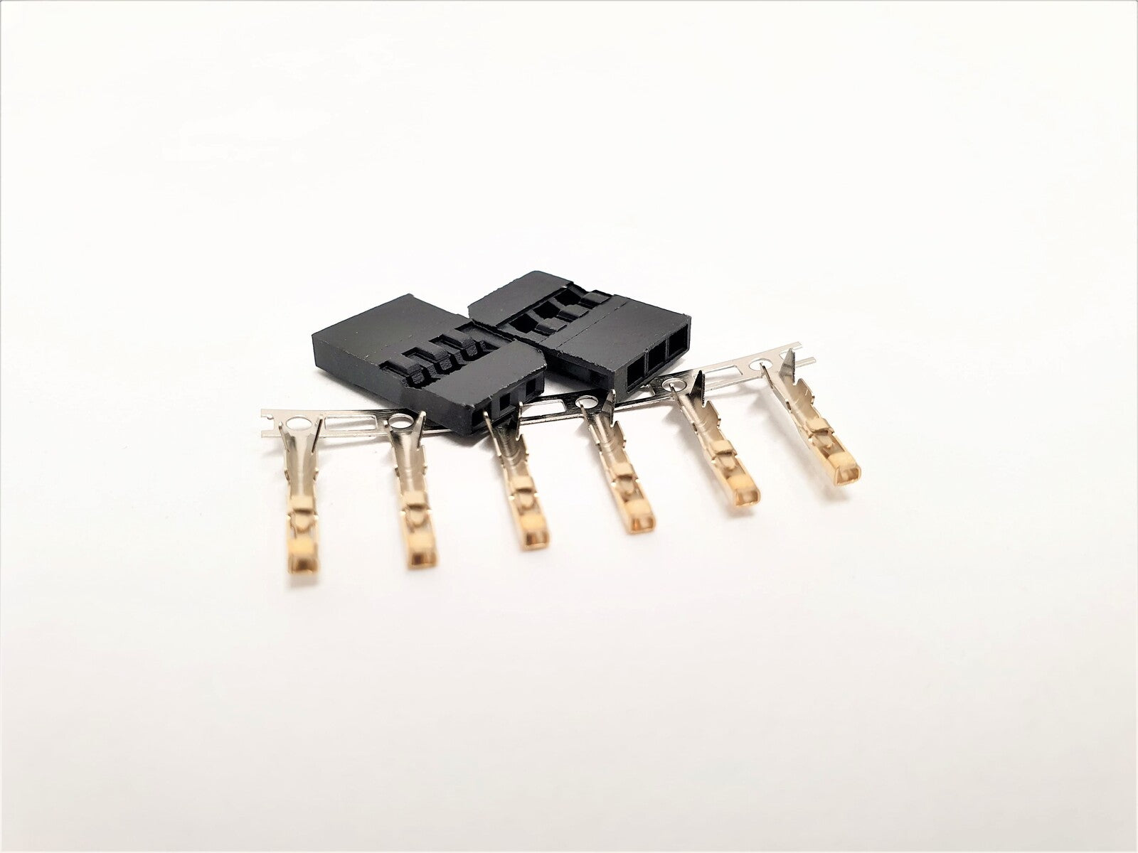 Tornado RC-Tornado Rc Futaba Connector Male Gold Plated Terminals 2Sets/Bag -rc-cars-scale-models-sunshine-coast
