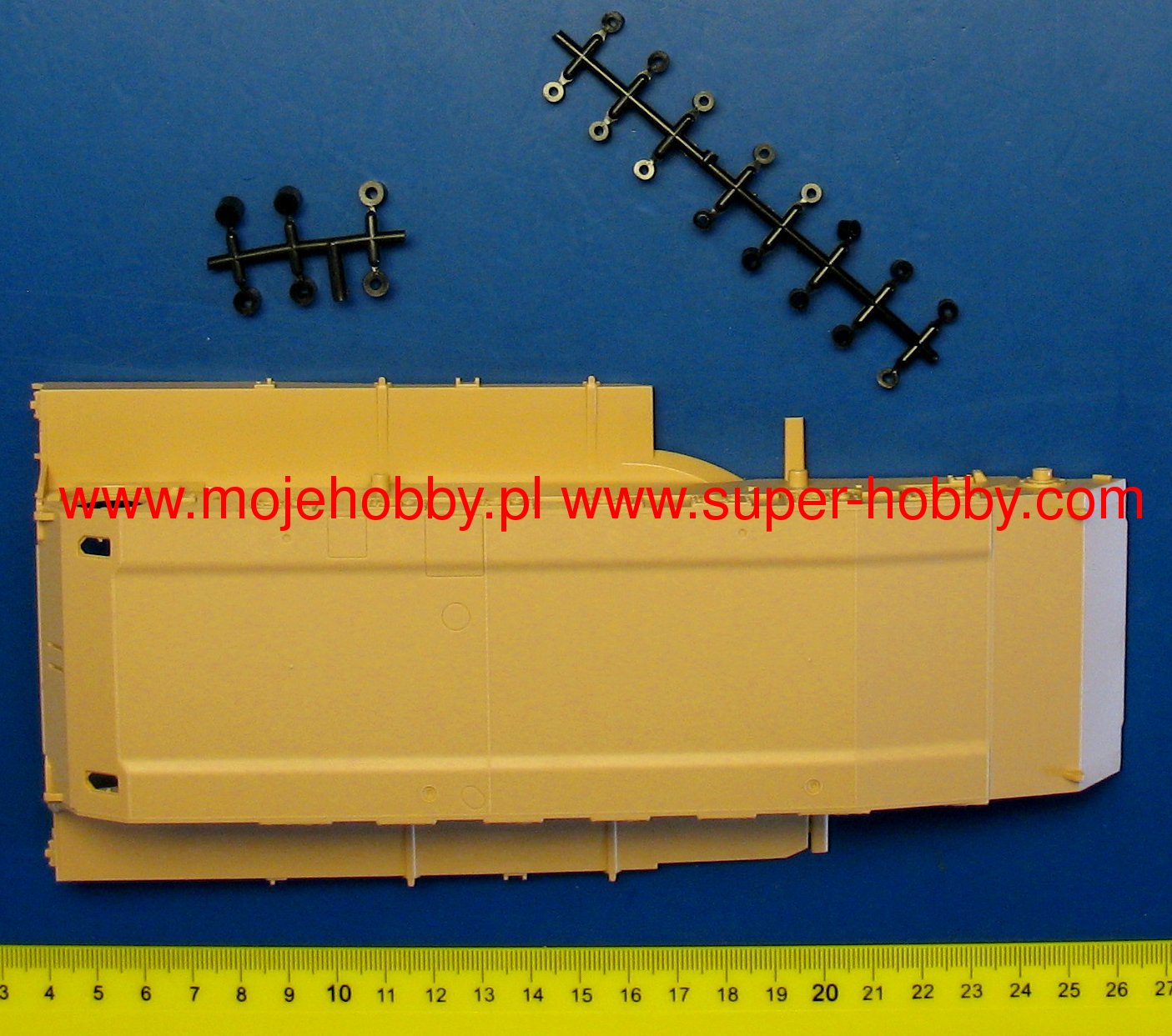 Meng Model TS-026 1/35 Scale U.S Main Battle Tank M1A2 Abrams Tusk 1/Tusk 2 - Techtonic Hobbies - Meng