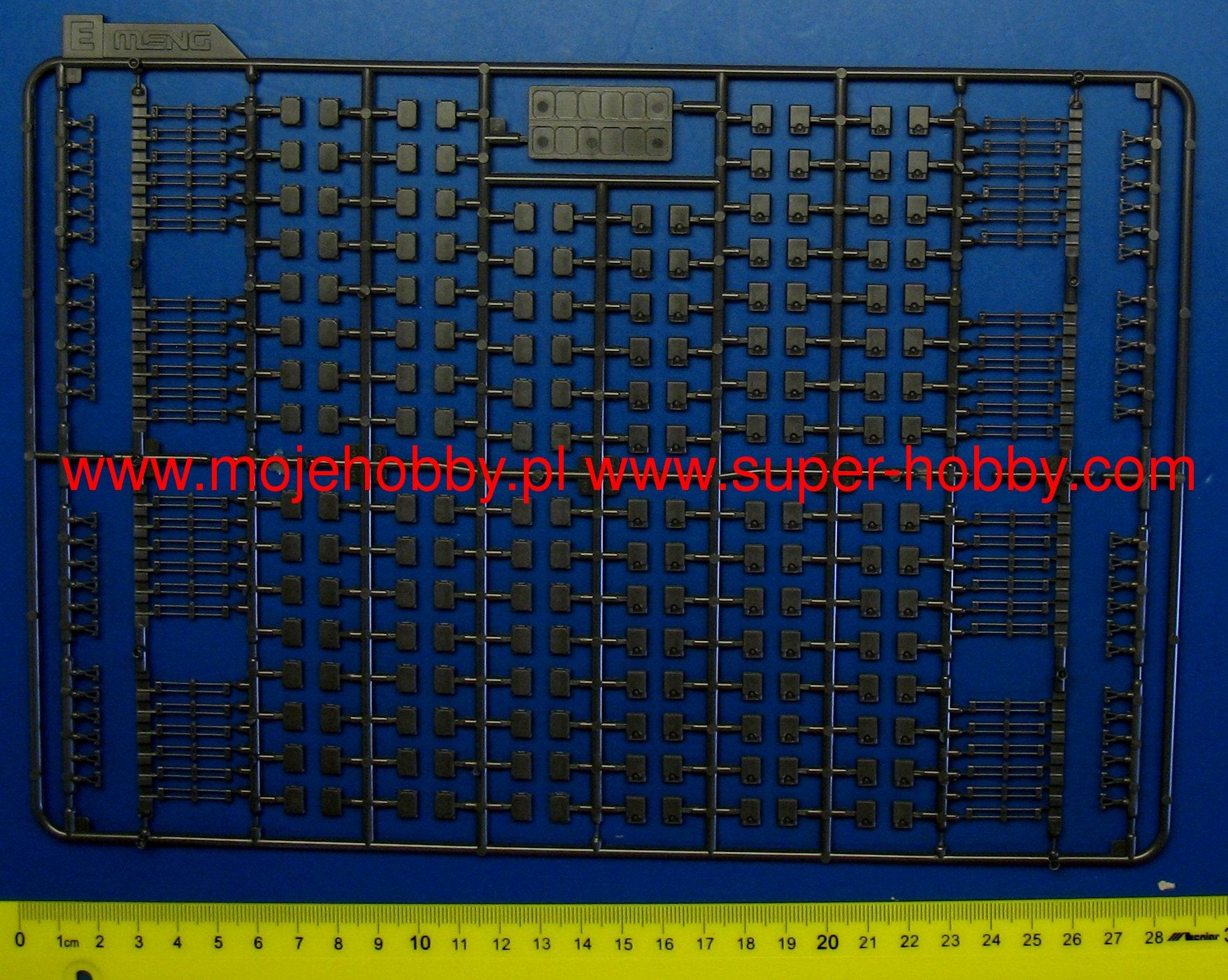 Meng Model TS-026 1/35 Scale U.S Main Battle Tank M1A2 Abrams Tusk 1/Tusk 2 - Techtonic Hobbies - Meng