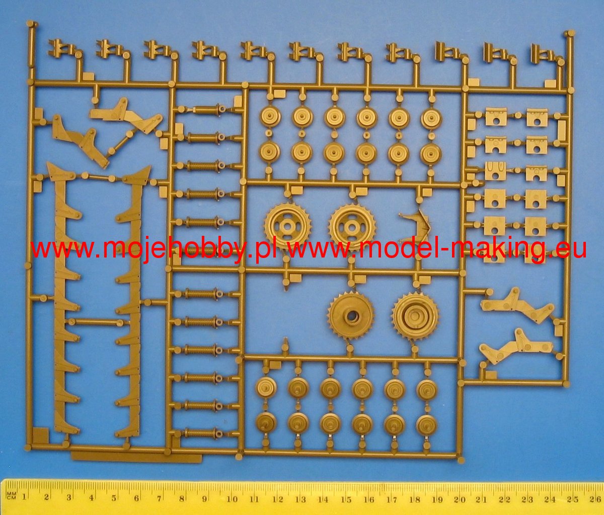 AFV Club 35153 1/35 Scale CHURCHILL MK III British WW2 Heavy Tank Plastic Model Kit (Scale Model) - Techtonic Hobbies - AFV Club