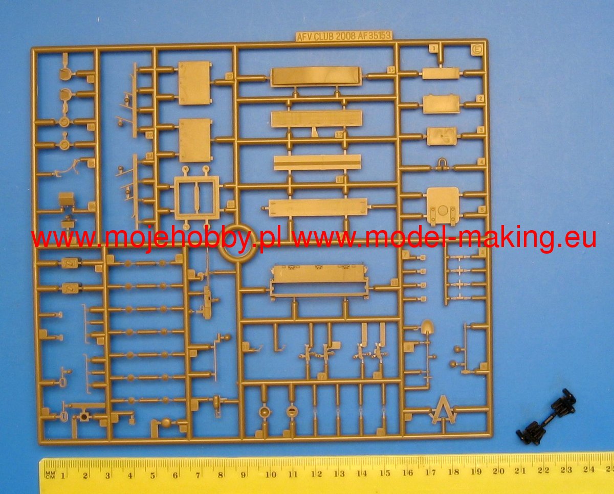 AFV Club 35153 1/35 Scale CHURCHILL MK III British WW2 Heavy Tank Plastic Model Kit (Scale Model) - Techtonic Hobbies - AFV Club