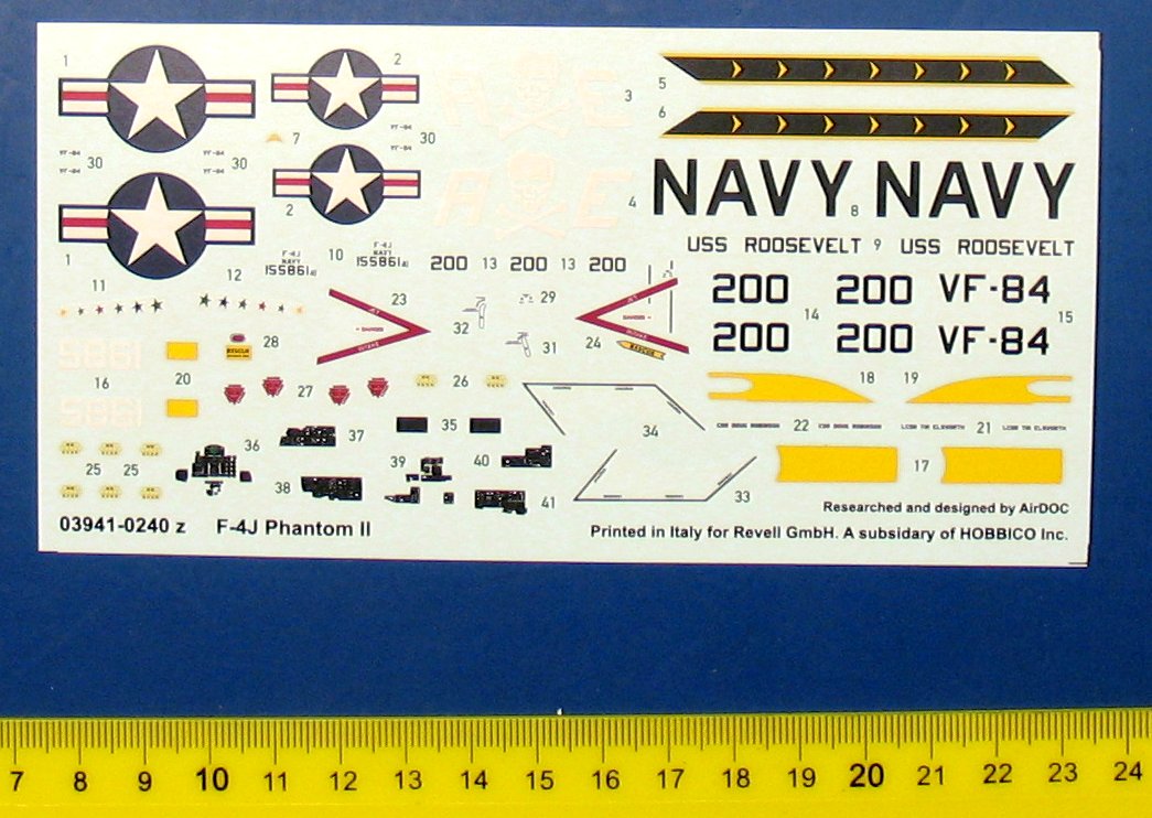 Revell 03941 1/72 Scale F-4J Phantom US Navy - Techtonic Hobbies - Revell