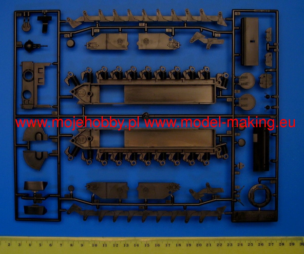 Tamiya 35210 1/35 Scale British Infantry Tank Churchill Mk.VII Model Kit - Techtonic Hobbies - Tamiya