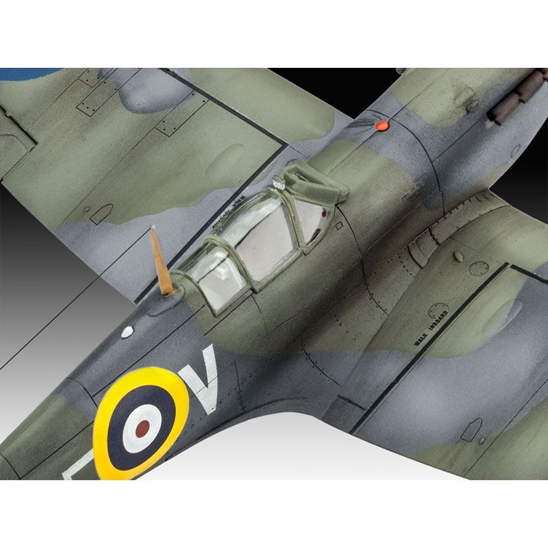 REVELL SPITFIRE MK. IIA 1:72