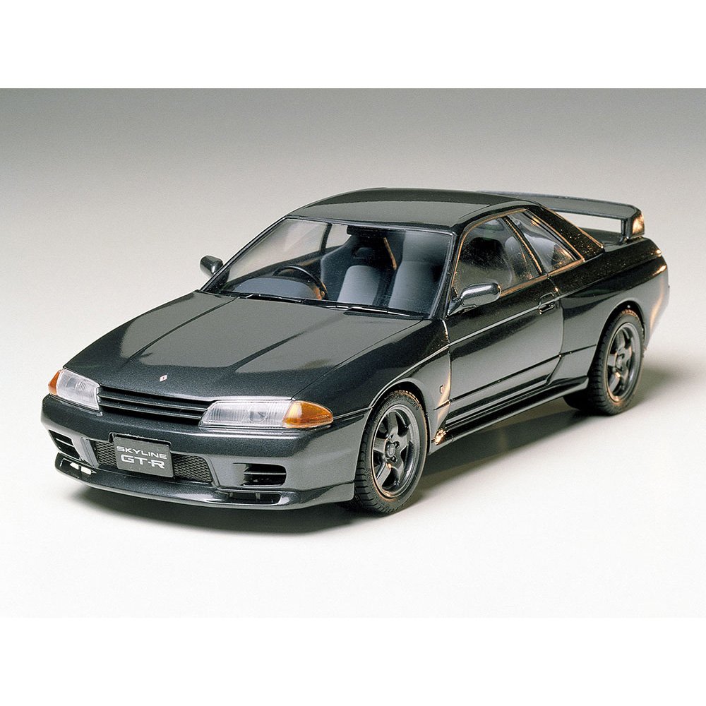 TAMIYA NISSAN SKYLINE GT-R