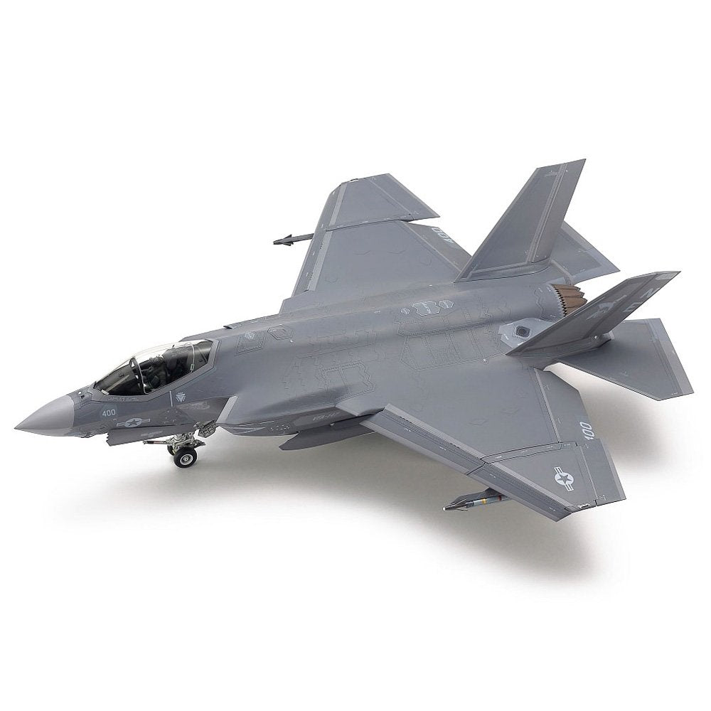 Tamiya 1/48 F-35A Lightning II Model Kit with Australian Decals (61124)