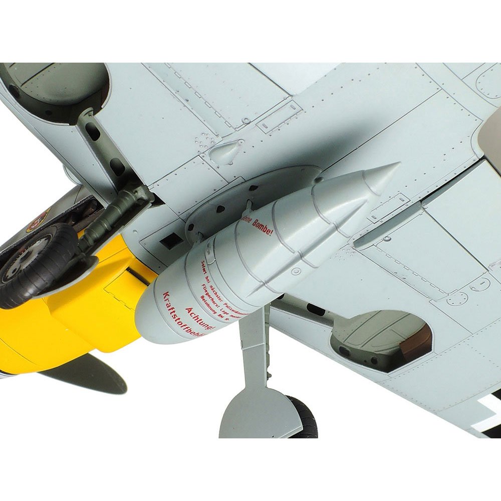 Tamiya 61128 1/48 Messerschmitt Bf 109 G-6 Late Model Kit