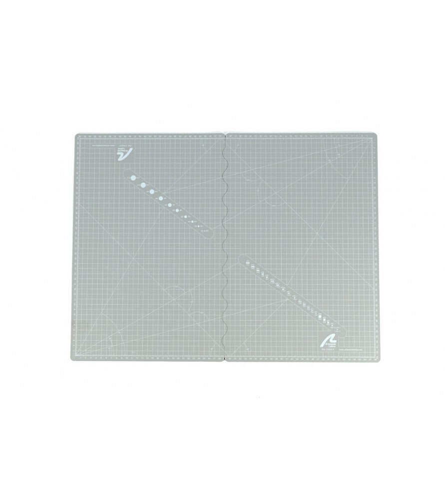 Artesania A2 Foldable Cutting Mat (Size 3 x 450 x 600mm)