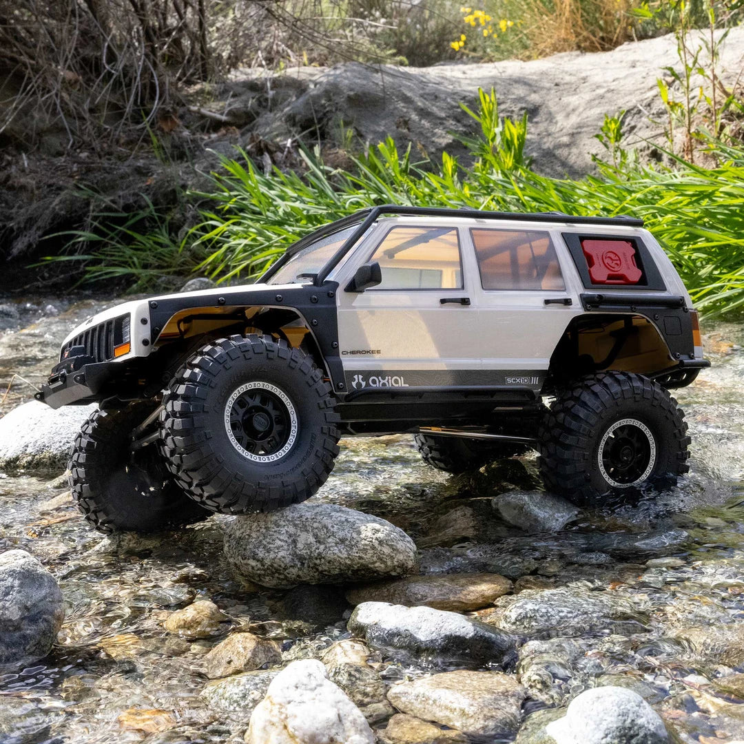 Axial SCX10 III Jeep Cherokee XJ 1/10 4X4 RTR, White - Pre-order