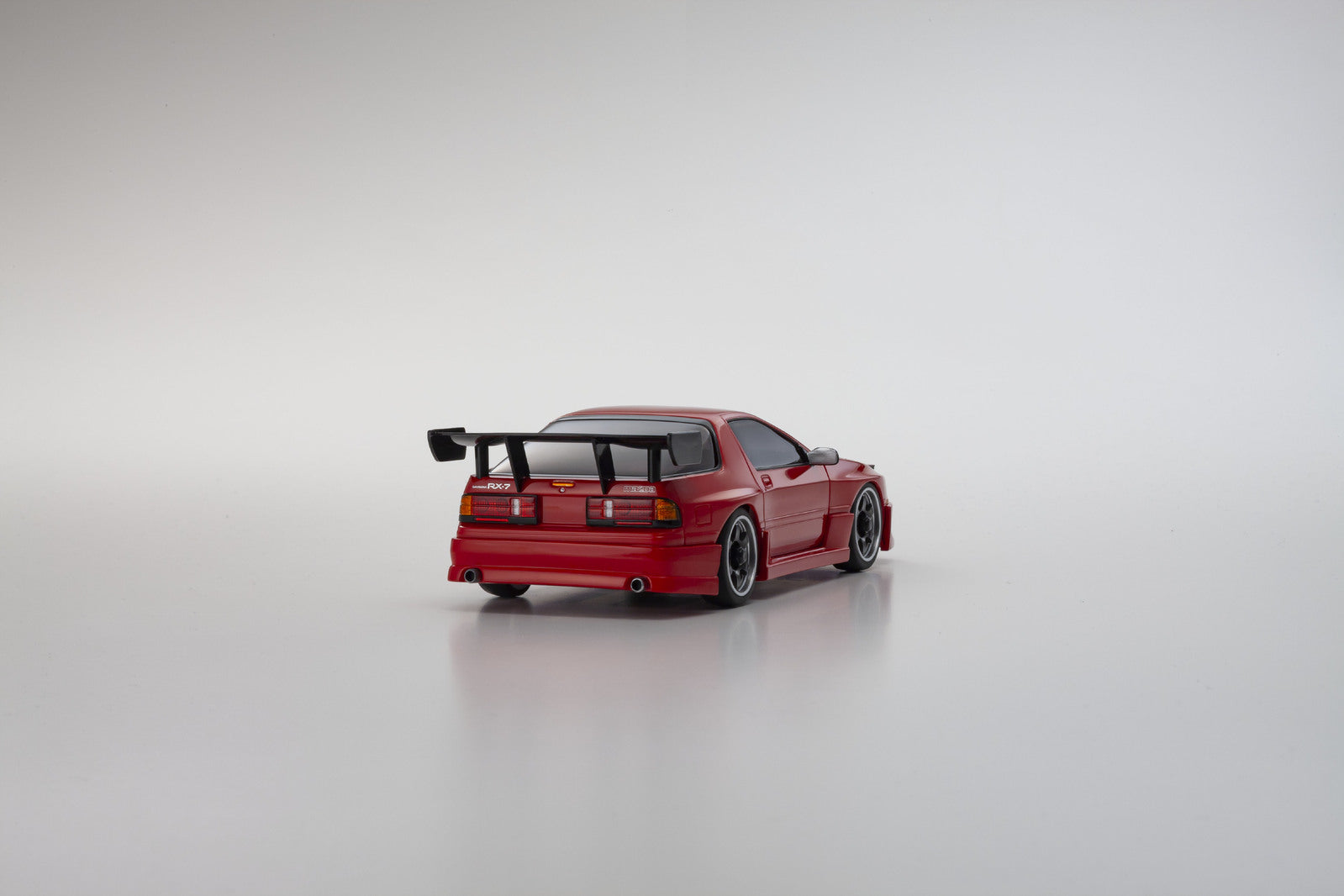 Kyosho Mini-Z Mazda Savnana RX-7 FC3S with Aero Kit and CFRP Hood Red AWD MA-020 Readyset