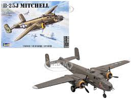 Revell  1/48 Scale B-25J Mitchell