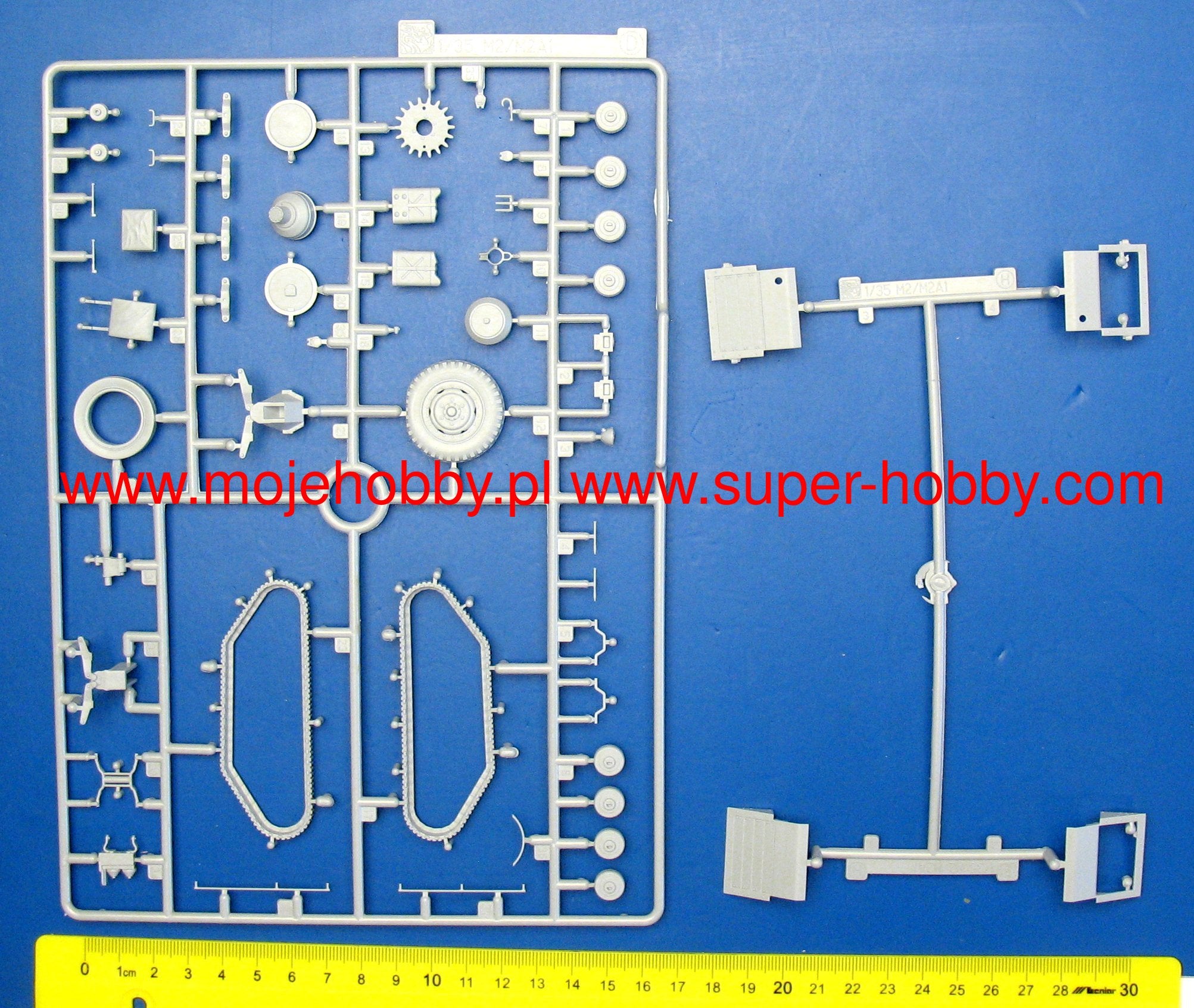 Dragon 3569 1/35 Scale M3 Half-track (IDF) - [Sunshine-Coast] - Dragon - [RC-Car] - [Scale-Model]