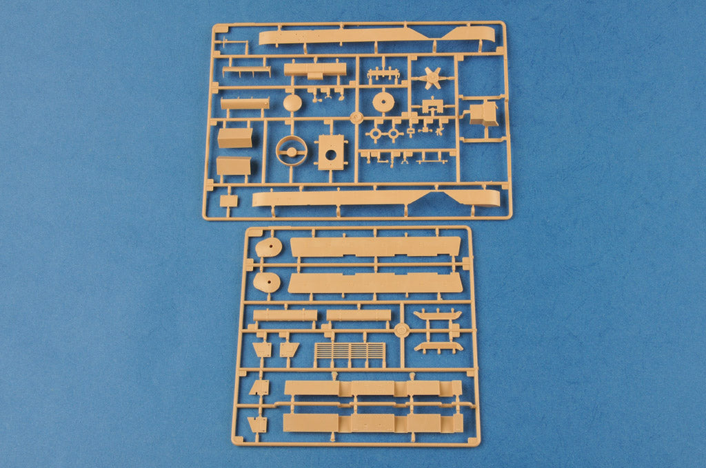 Hobby Boss 83852 1/35 Scale Soviet T-28 Medium Tank (Welded Version) - Techtonic Hobbies - Hobby Boss