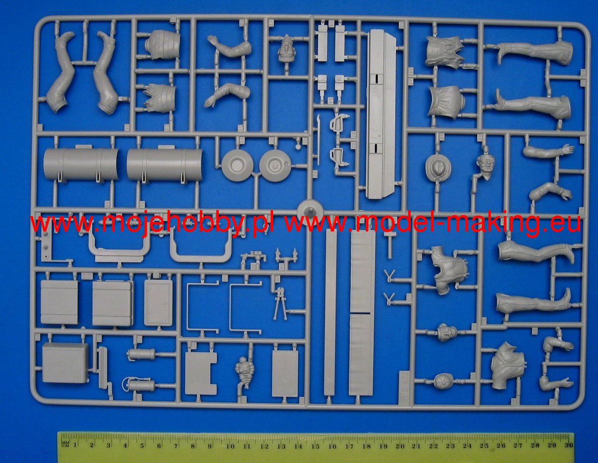 Italeri 000720 1/24 Scale Truck Accessories Set 1 - [Sunshine-Coast] - Italeri - [RC-Car] - [Scale-Model]