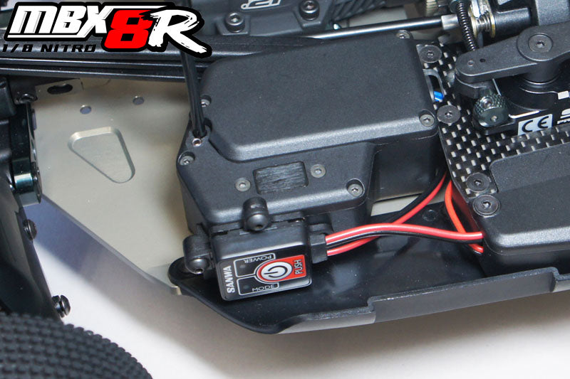 Mugen Seiki MBX8R - Nitro Competition Kit (very minor damage on box)