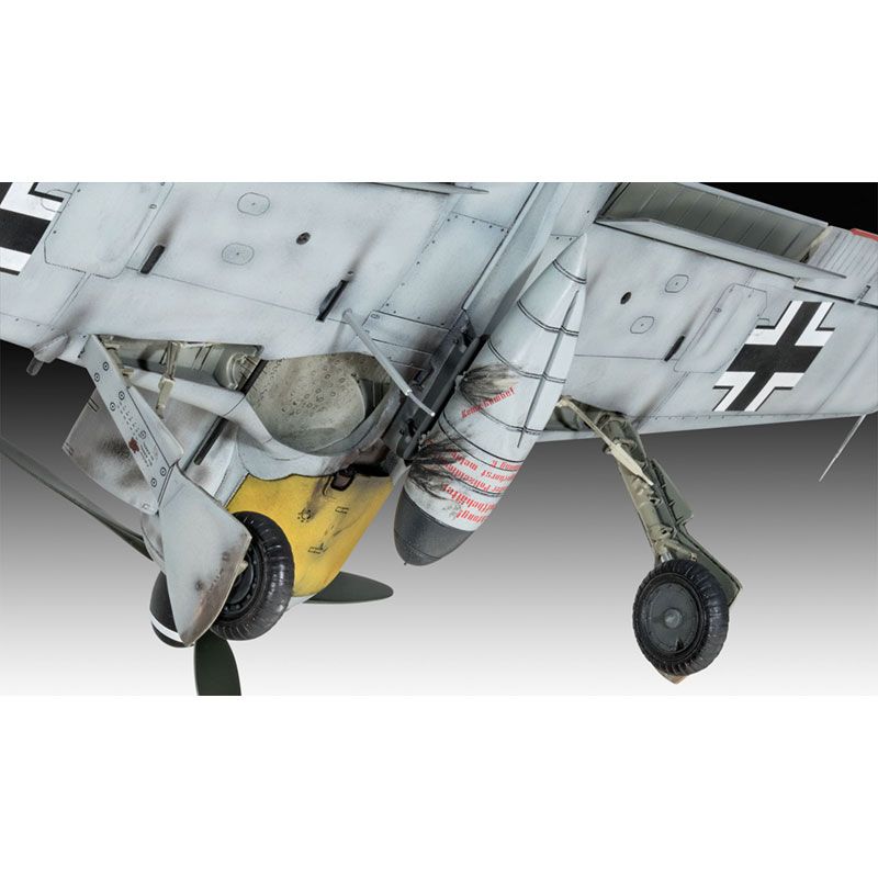 Revell 03874 1/32 Scale Revell 03874 Focke-Wulf FW190 A-8/R-2 "Sturmbock" - [Sunshine-Coast] - Revell - [RC-Car] - [Scale-Model]