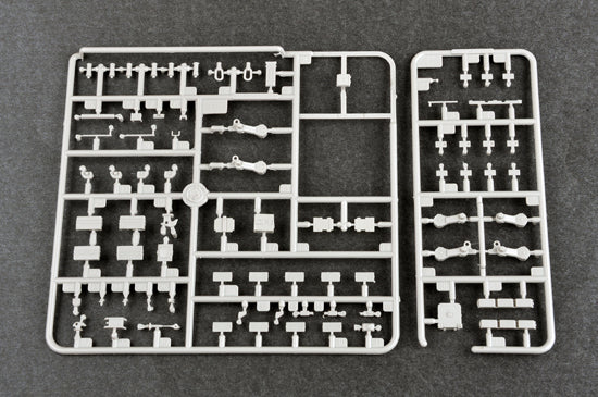 Trumpeter 09512 1/35 Scale Ukranian T-84BM Oplot MBT - Techtonic Hobbies - Trumpeter