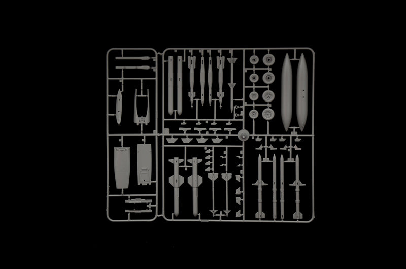 Italeri 02791 1/48 Scale F/A 18 E Super Hornet Plastic Model Kit - Techtonic Hobbies - Italeri