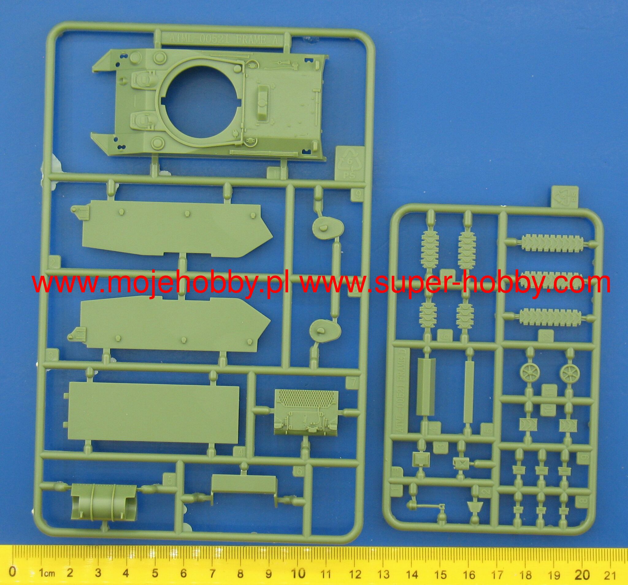 Airfix 1/72 Scale Starter Set Sherman Firefly Plasitc Model Kit 55003 - Techtonic Hobbies - Airfix
