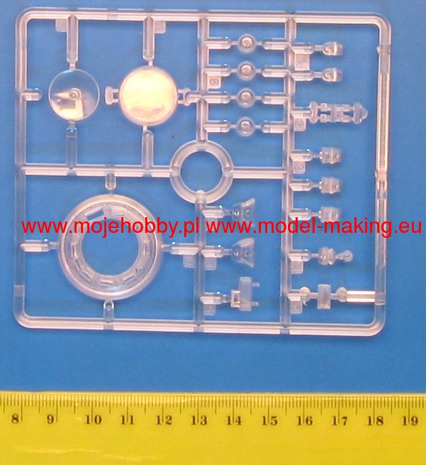 AFV Club 35159 1/35 Scale IDF Shot Centurion Mk 5, Mk 5/1 1967 Early Type Main Battle Tank Plastic Model Kit (Scale Model) - Techtonic Hobbies - AFV Club