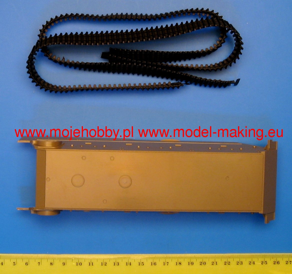 AFV Club 35159 1/35 Scale IDF Shot Centurion Mk 5, Mk 5/1 1967 Early Type Main Battle Tank Plastic Model Kit (Scale Model) - Techtonic Hobbies - AFV Club