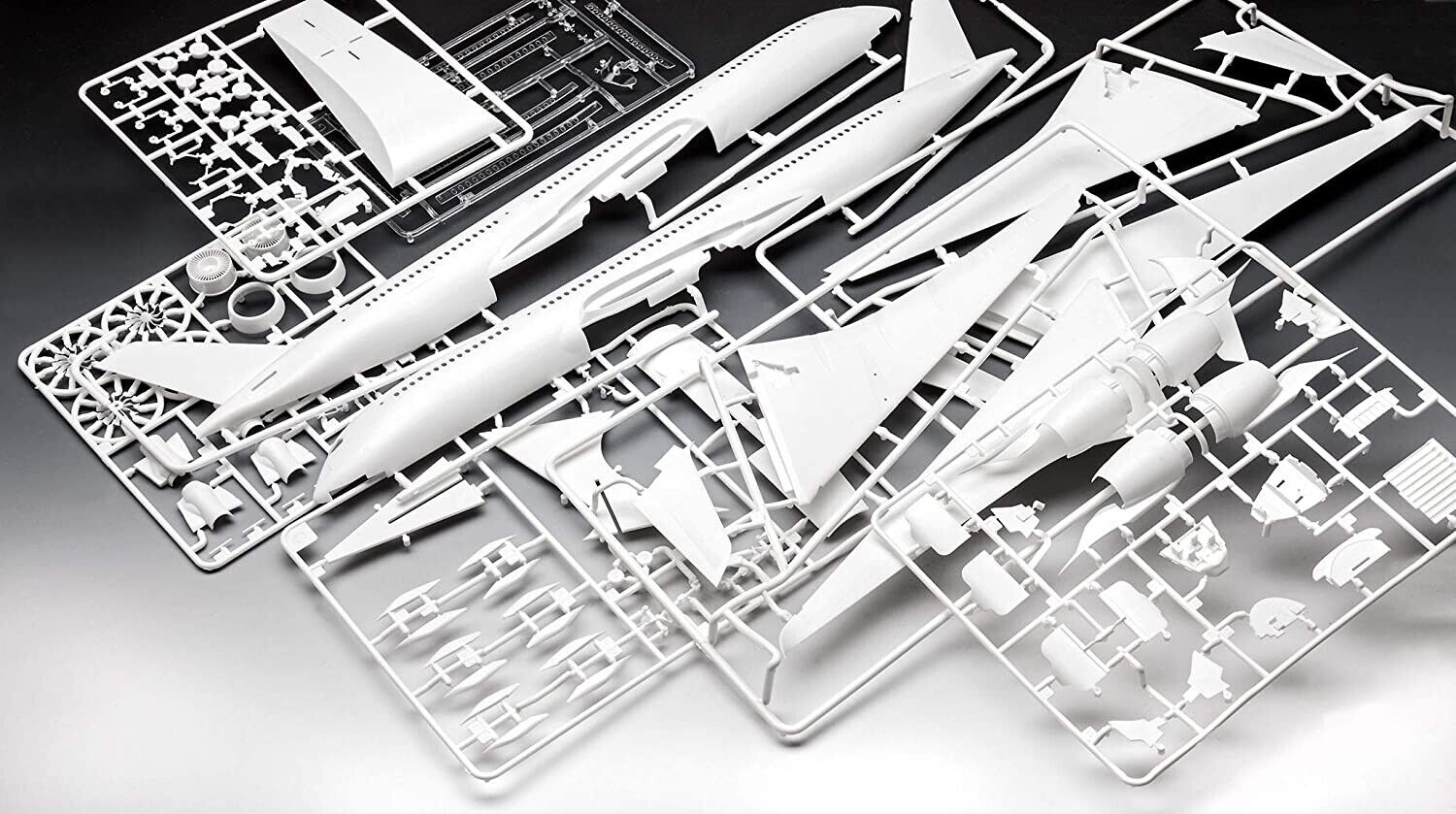 Revell 038811/144 Scale Airbus A350-900 Lufthansa New Model Kit - Techtonic Hobbies - Revell