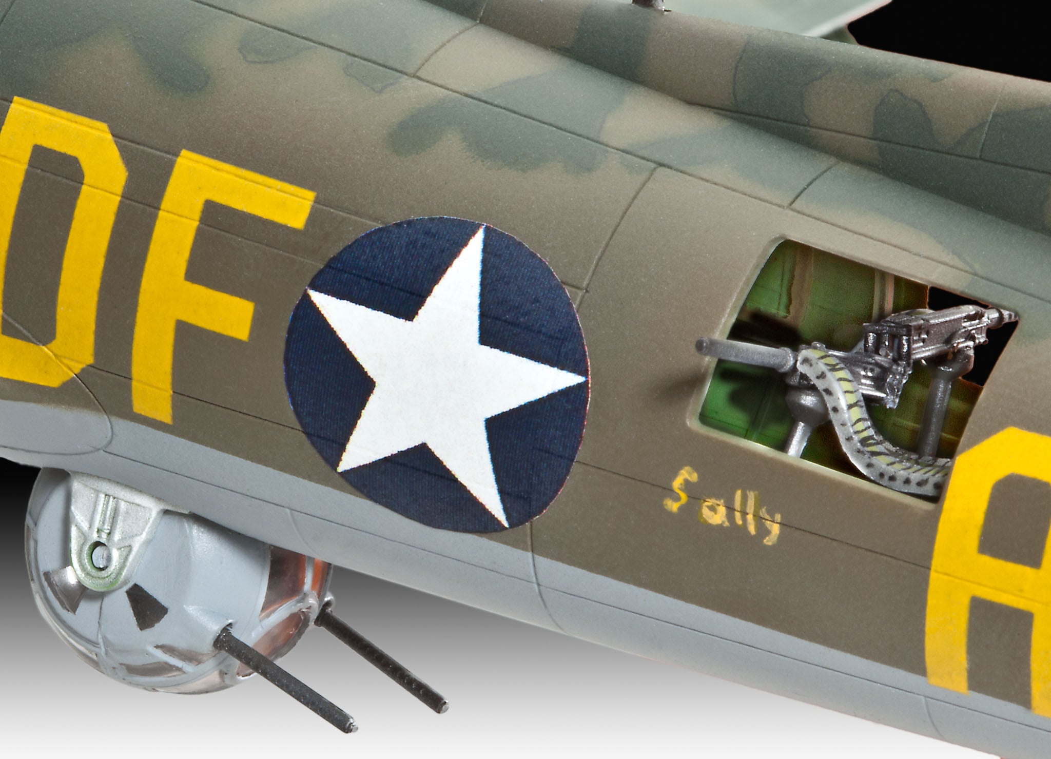 Revell 04279 1/72 Scale Boeing B-17F Memphis Belle Plastic Model Kit - Techtonic Hobbies - Revell