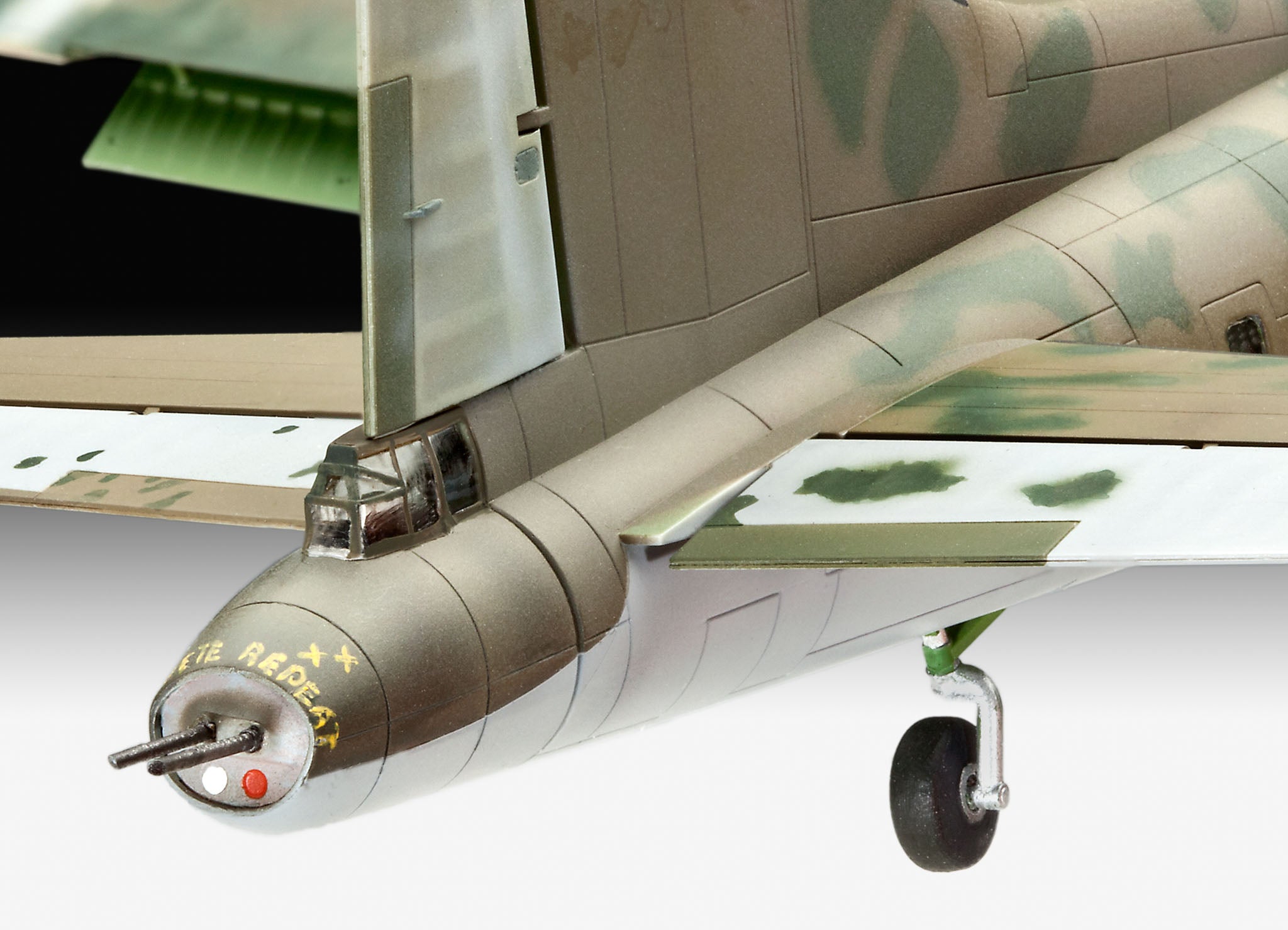 Revell 04279 1/72 Scale Boeing B-17F Memphis Belle Plastic Model Kit - Techtonic Hobbies - Revell